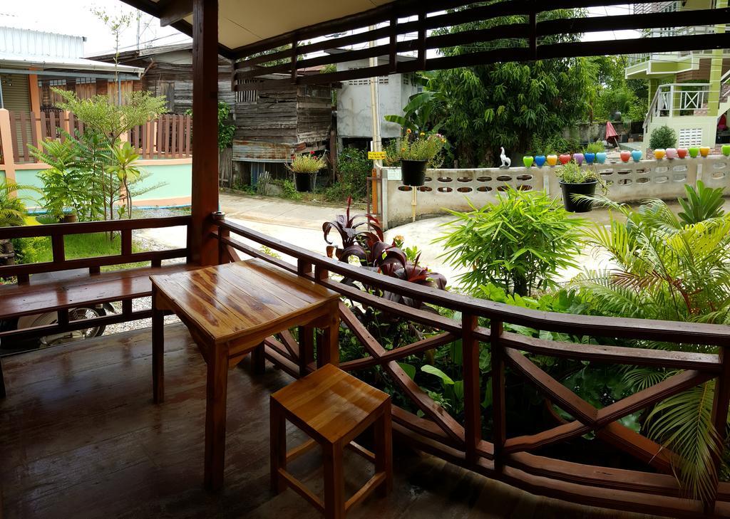 סוקותאי Happy Guesthouse Bungalow מראה חיצוני תמונה