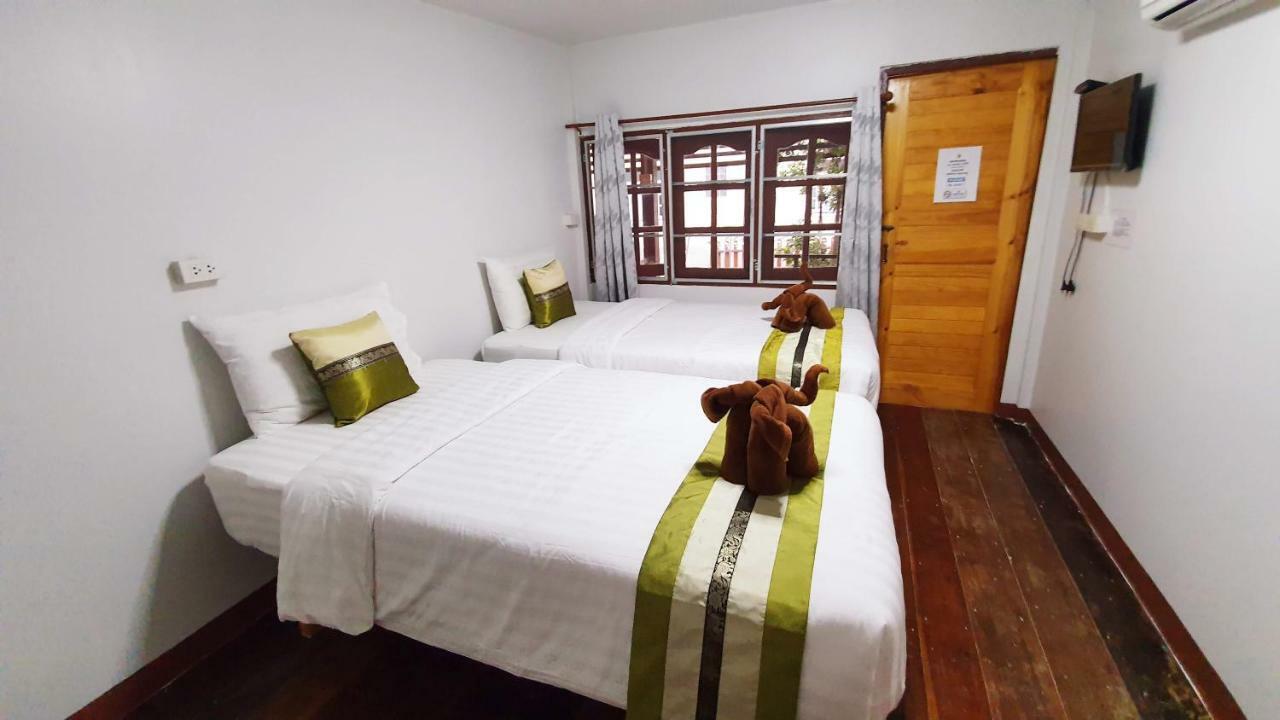 סוקותאי Happy Guesthouse Bungalow מראה חיצוני תמונה