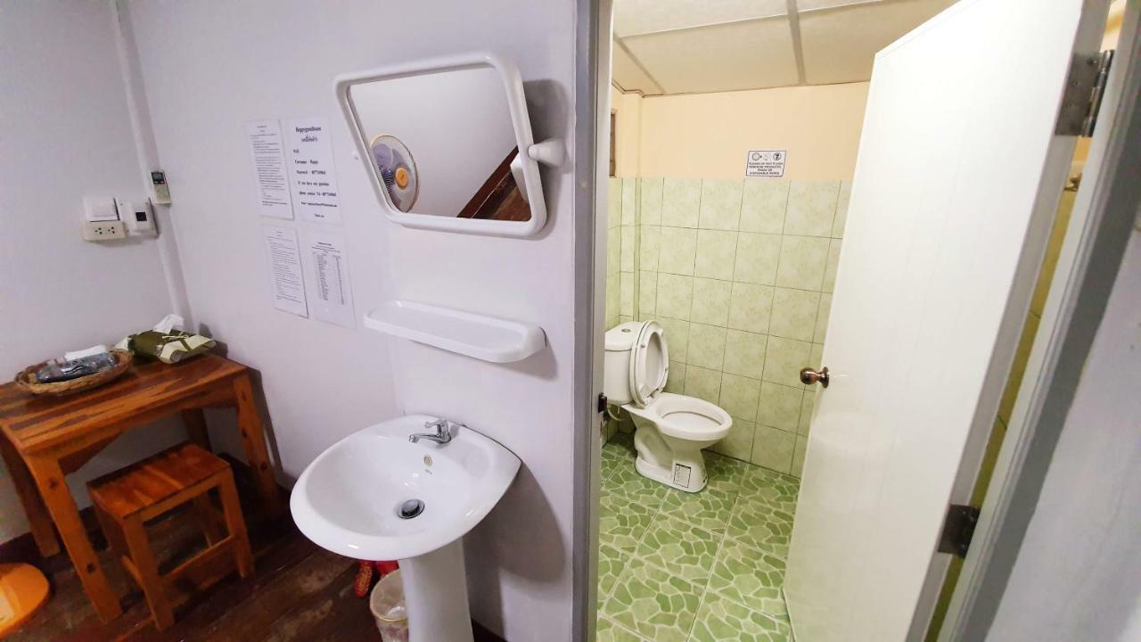 סוקותאי Happy Guesthouse Bungalow מראה חיצוני תמונה